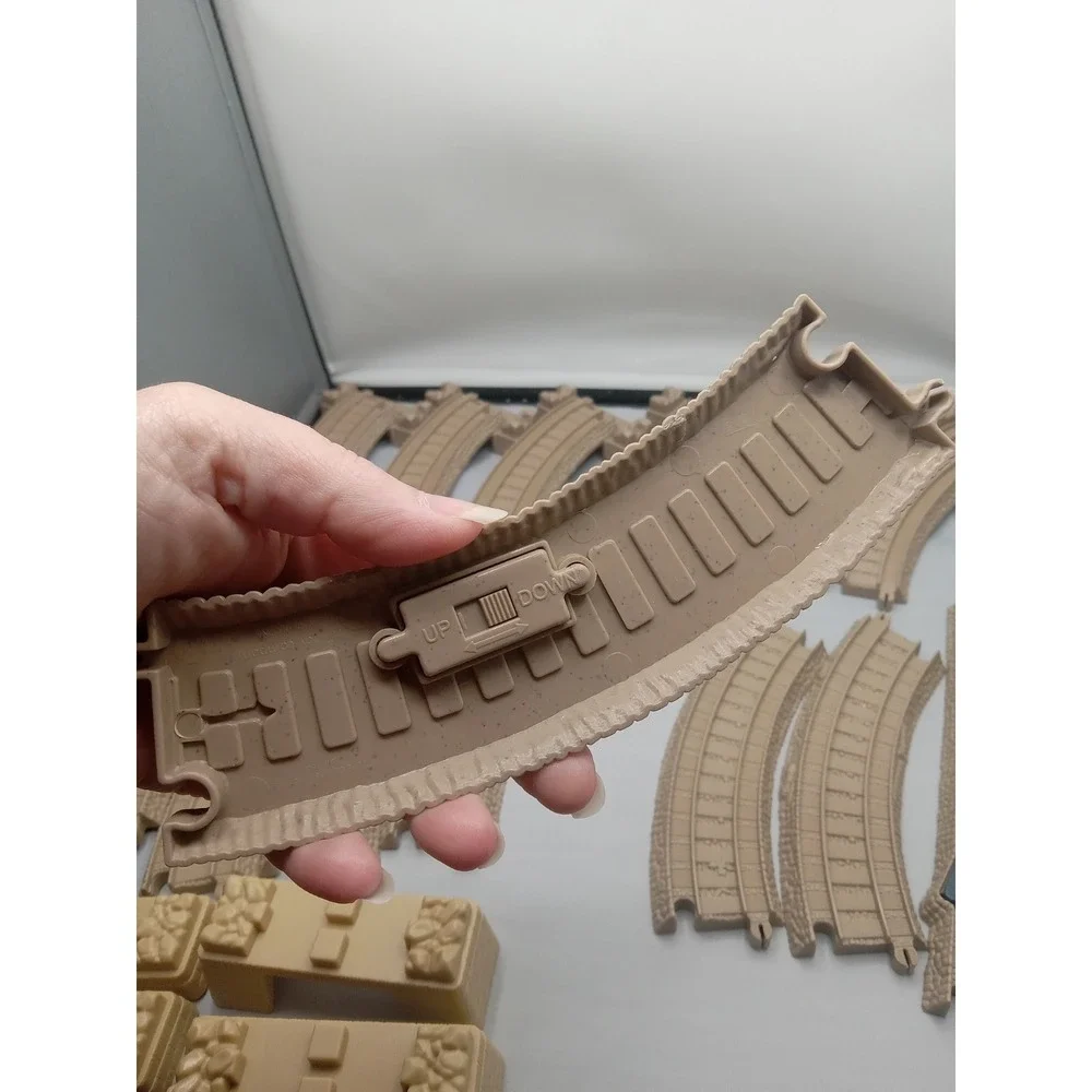 Thomas & Friends Trackmaster Train Tan Curved Riser Tracks And‎ More 18 Items